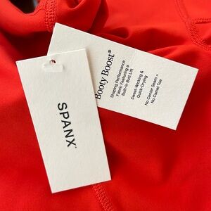 NWT Spanx 7/8 Booty Boost Leggings in Poppy